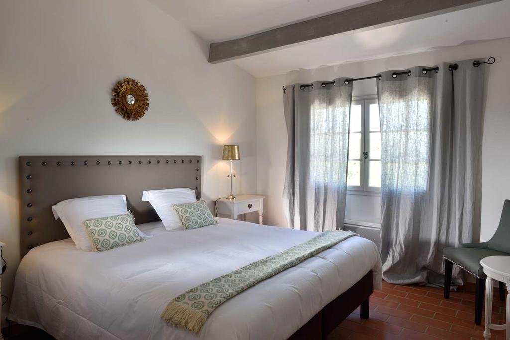 Bed and Breakfast Domaine Le Bois Des Dames Chantemerle-lès-Grignan Esterno foto